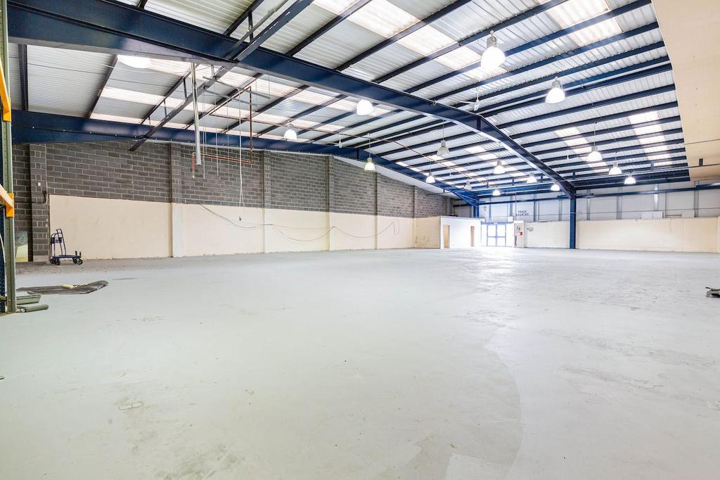 Forest Real Estate Unit 12 13 Meridian Trading Es