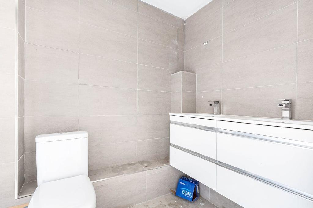 Forest Real Estate Unit 12 13 Meridian Trading Es