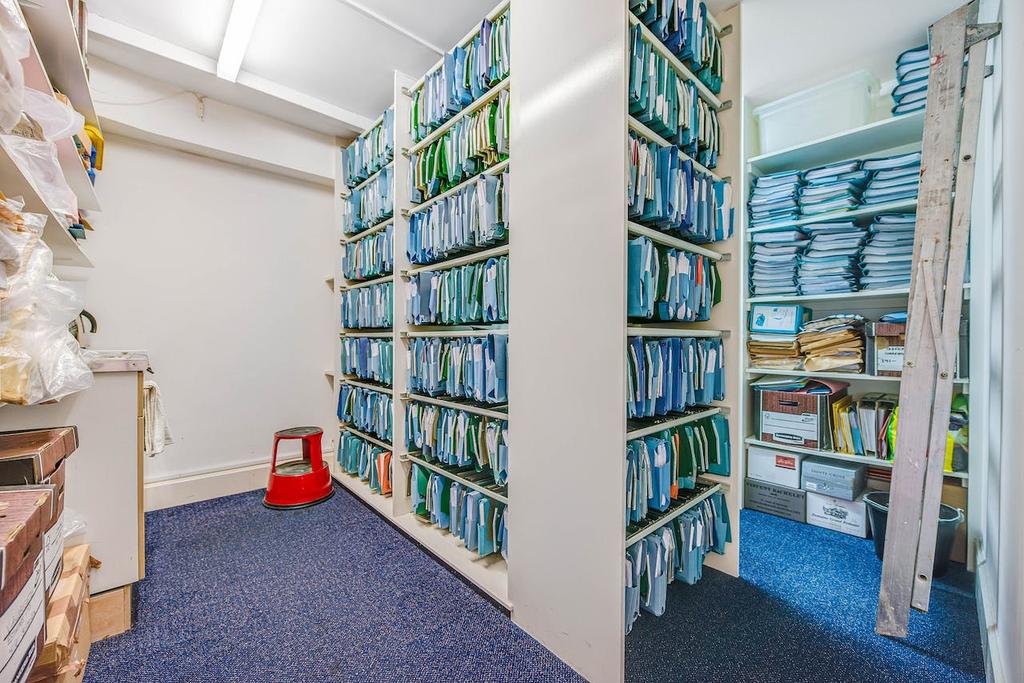 Forest Real Estate 7 Torriano Mews Kentish Town