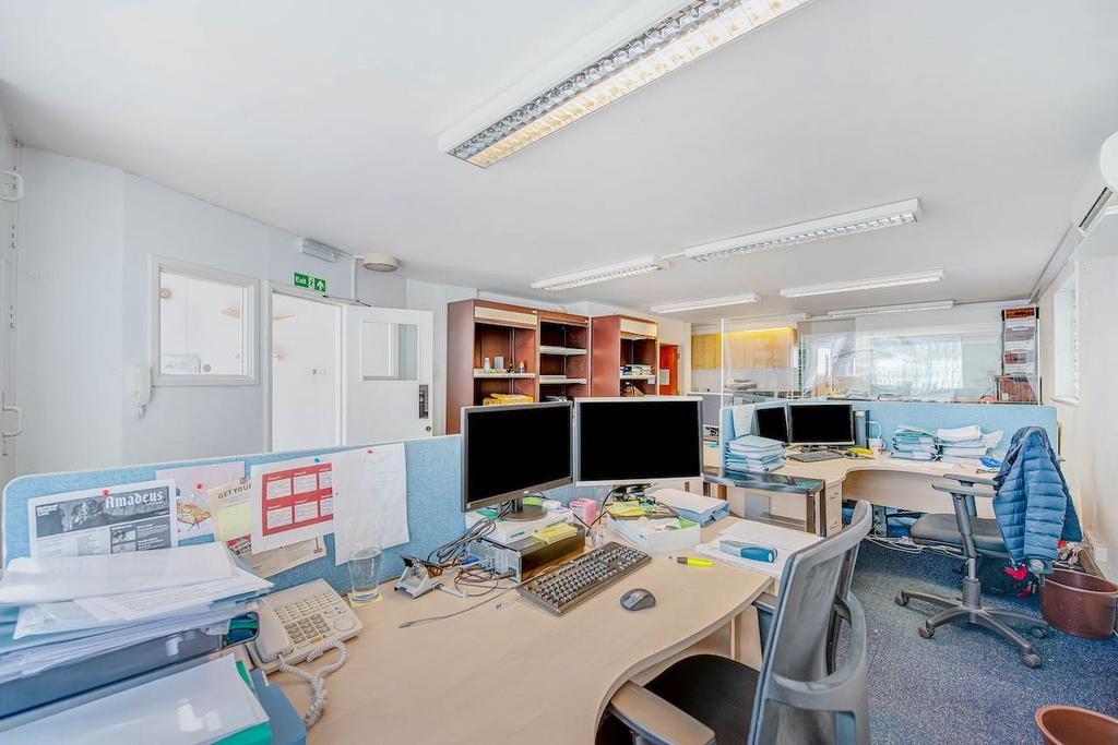 Forest Real Estate 7 Torriano Mews Kentish Town