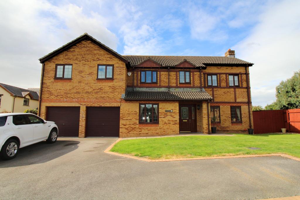 EGLWYS NUNNYDD, MARGAM, PORT TALBOT... 5 bed detached house £695,000