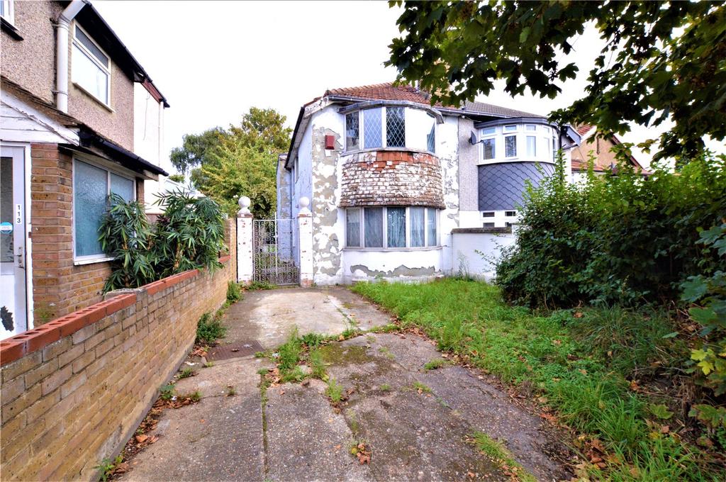 Berwick Road, Welling, Kent, DA16 3 bed semidetached house for sale