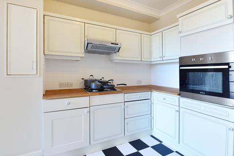 5 bedroom flat to rent, Strathmore Court, St. John's Wood, London, NW8