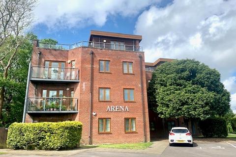 2 bedroom apartment to rent, BOTLEY ROAD, WEST END