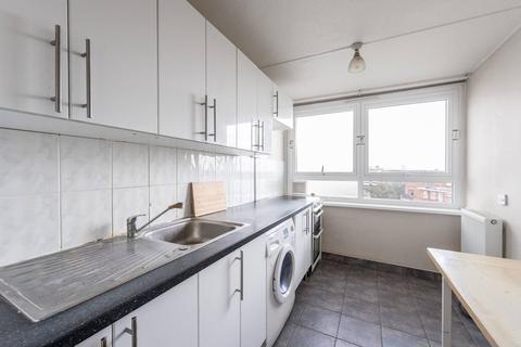 1 bedroom flat for sale - Alfreda Street, Battersea, London, SW11