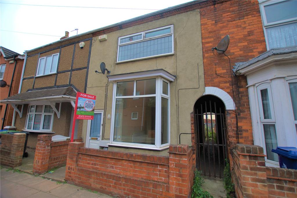Willingham Street, Grimsby... 3 bed house £80,000