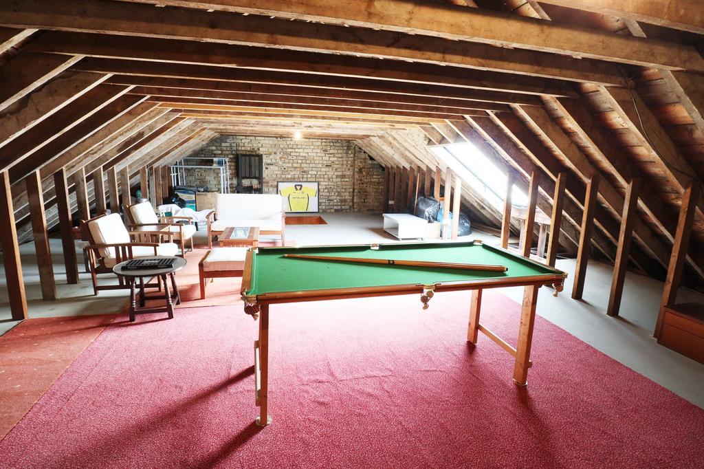 Floored loft (2)