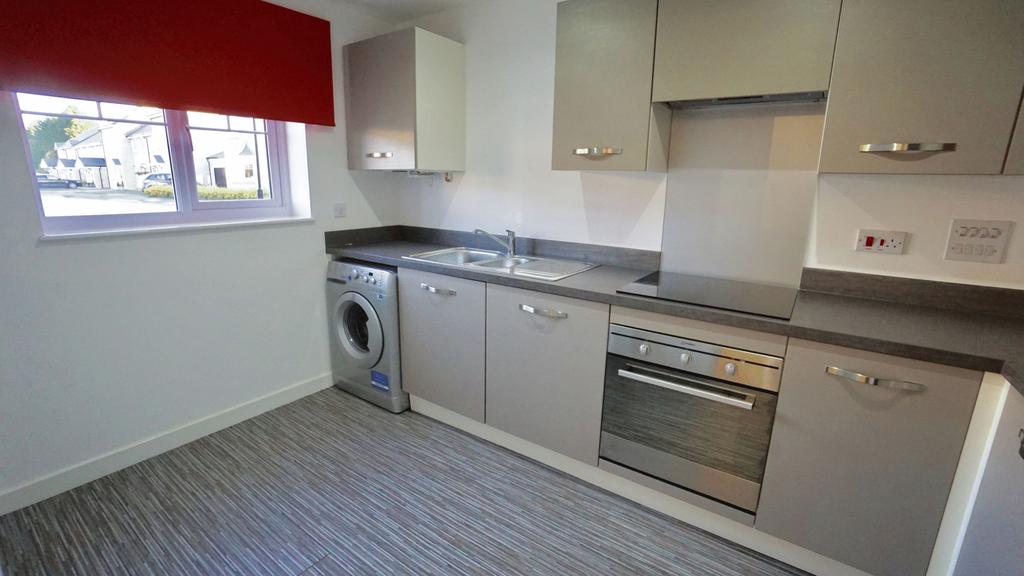 Charlotte Place, Longbenton... 2 bed terraced house £700 pcm (£162 pw)