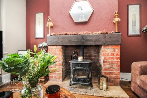 18 Balham Avenue, Blackpool, FY4 3QP