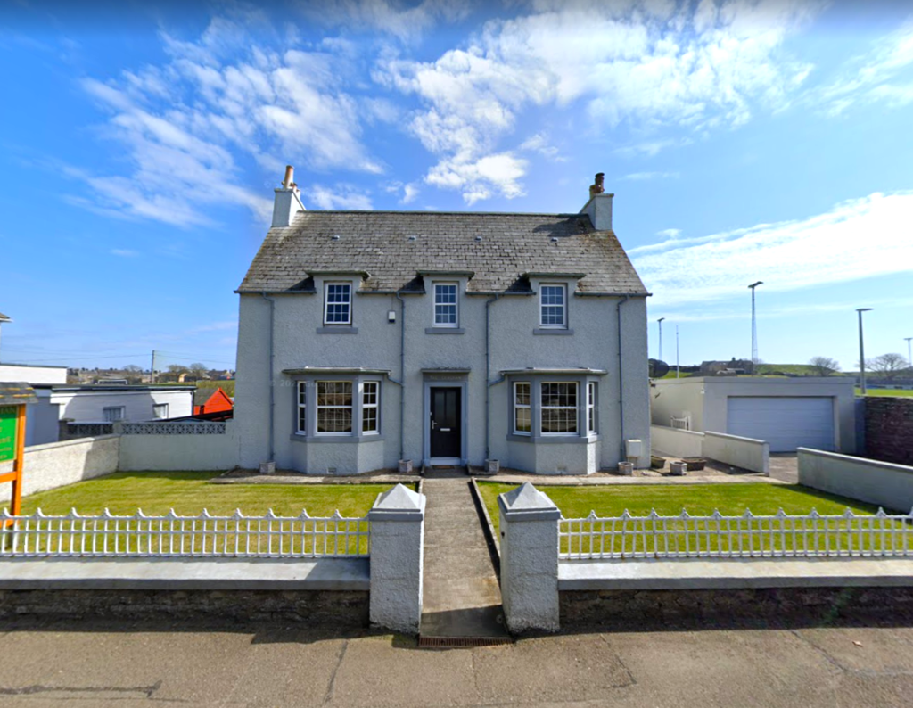The Clachan 6 bed detached house for sale £375,000