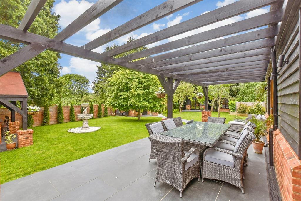 Patio / Decking
