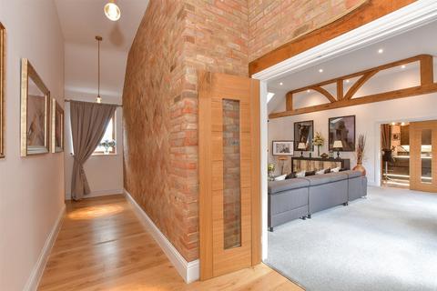 undefined, Sadlers Hill, Goodnestone, Canterbury, Kent