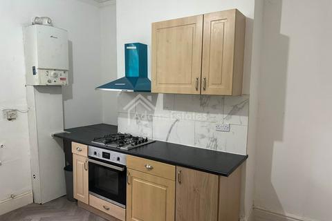 undefined, Hill Crest Road, Dewsbury