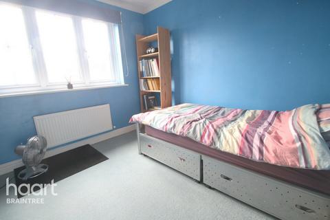 21 Pochard Way, Great Notley, Braintree, CM77 7WA
