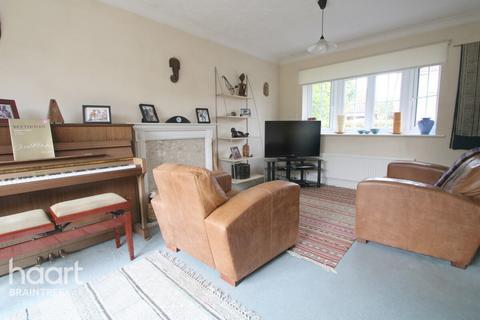 21 Pochard Way, Great Notley, Braintree, CM77 7WA