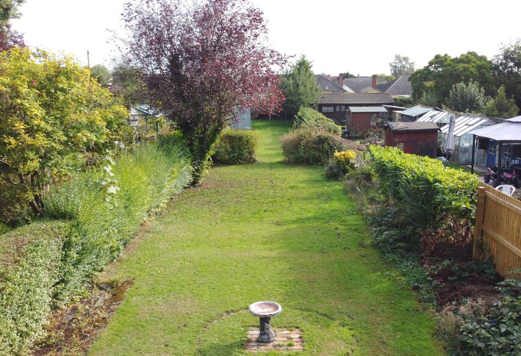 Spacious Rear Garden