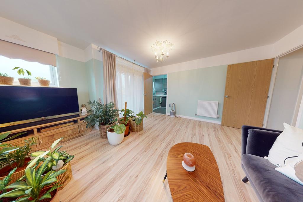 Finn Farm Road, Bridgefield, Ashford, Kent, TN25 2 bed apartment for