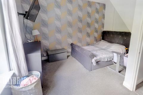 330 Wortley Road, Rotherham, S61 1JP