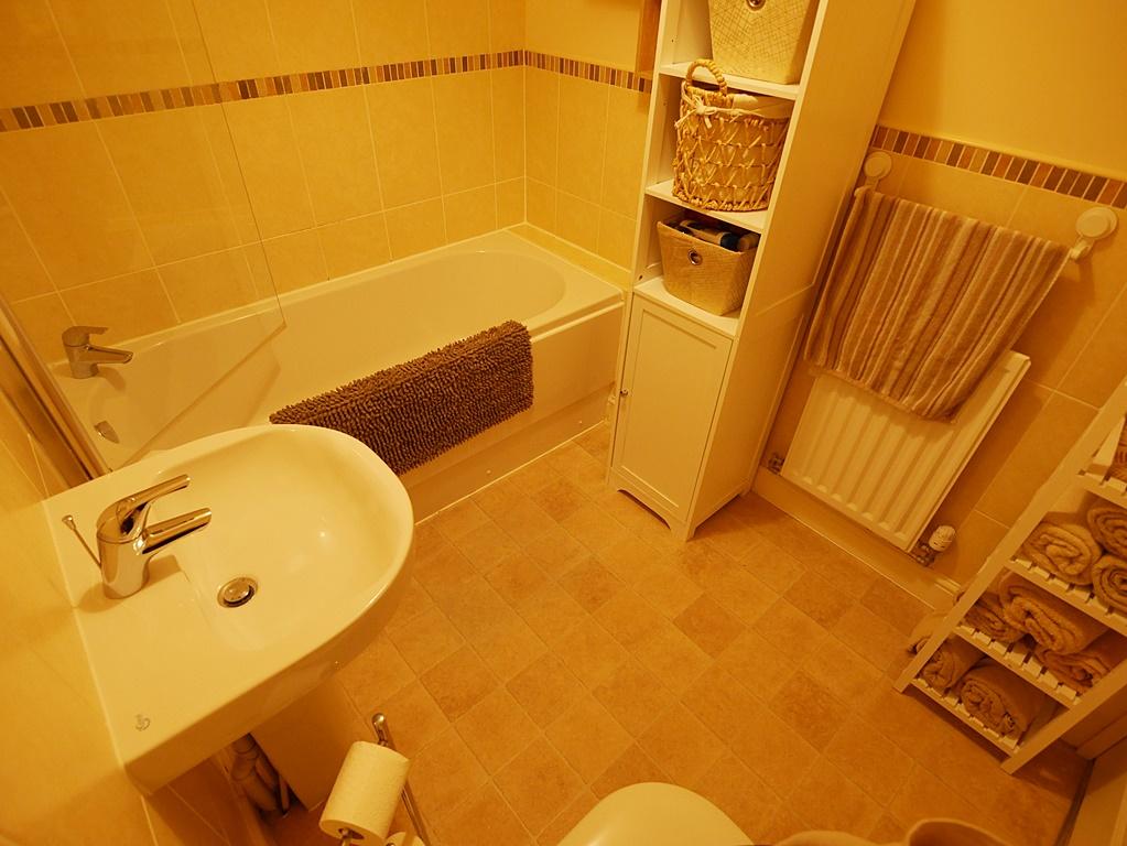 11 Haining Drive, Summerpark, Dumfries, DG1 3 GF -