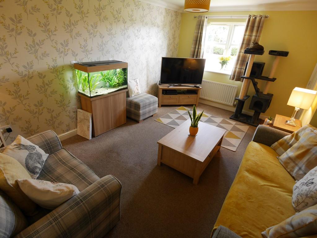11 Haining Drive, Summerpark, Dumfries, DG1 3 GF -