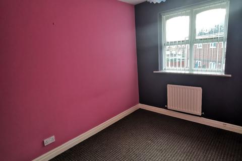 18 Beck Close, Liverpool, L10 4UG