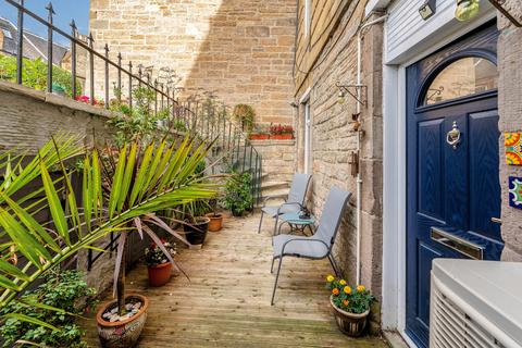 9 Pirniefield Place, Edinburgh, EH6 7PL