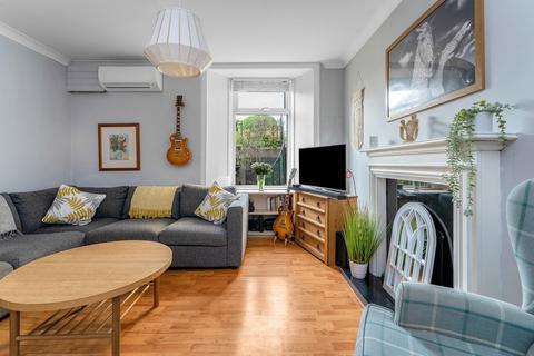 9 Pirniefield Place, Edinburgh, EH6 7PL