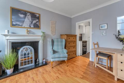 9 Pirniefield Place, Edinburgh, EH6 7PL
