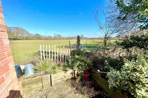 3 bedroom semi-detached house for sale, Jordans Lane, Pilley, Lymington, Hampshire, SO41