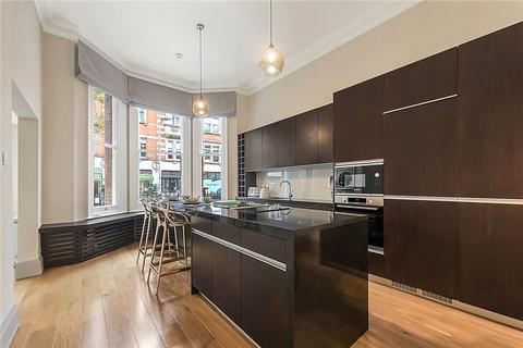 3 bedroom maisonette to rent, Egerton Gardens, Knightsbridge, London, SW3