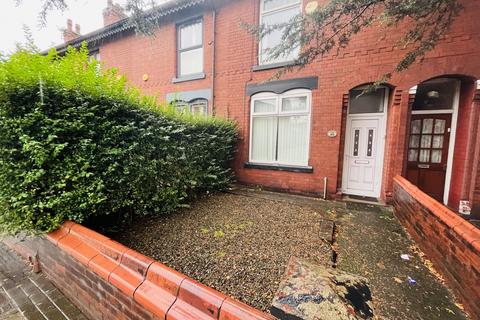 2 bedroom terraced house to rent, High Street, Walkden, Manchester, M28