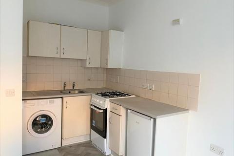 1 bedroom flat to rent, Bankhall Street, Govanhill, Glasgow, G42