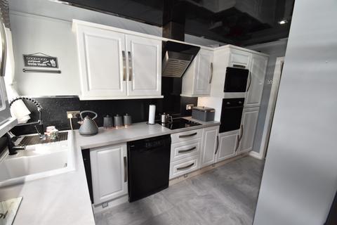 40 Bowfield Crescent, Glasgow, G52 4HR