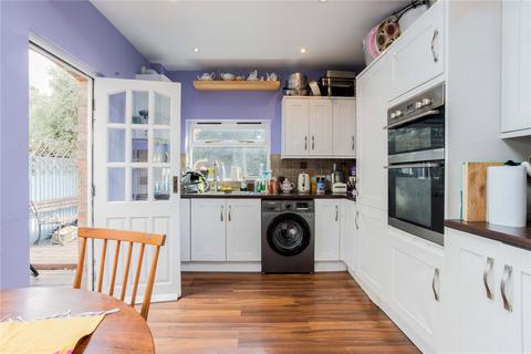 6 Granville Road, London, N13 4RR