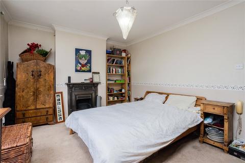 6 Granville Road, London, N13 4RR