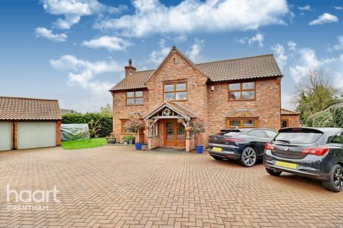 Wellington House Bottom Street, Allington, Grantham, NG32 2DT