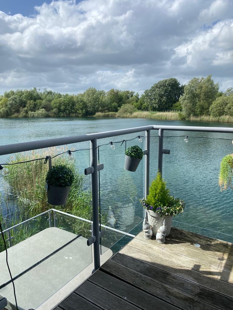 Waters Edge,South Cerney,Nr... 3 bed semidetached house £665,000