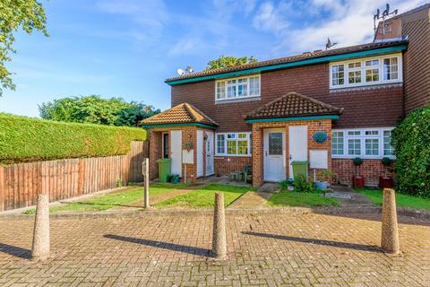 1, Oakwood Court Clews Lane, Bisley, Woking, GU24 9SJ