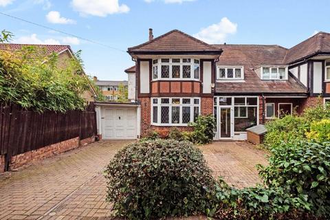 20 Blakes Lane, New Malden, KT3 6NR