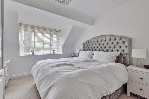 55 Albemarle Park, Beckenham, BR3 5XG