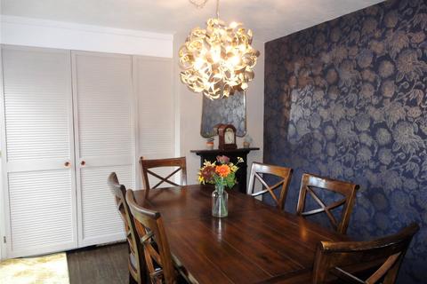 3 Dove Close, Hythe, CT21 6RB