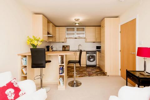 2 bedroom flat to rent - Bothwell Road, Second Floor, AB24