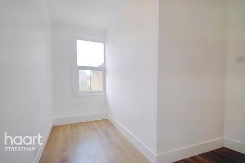 4 bedroom terraced house to rent, Feltham Road, Mitcham