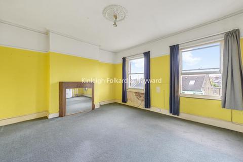 2 bedroom maisonette for sale, Beethoven Street, Queens Park