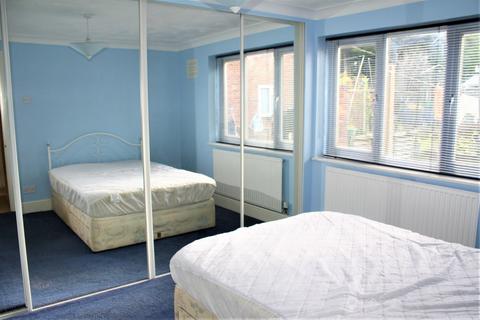 1 bedroom apartment to rent, Bathurst Road, Hemel Hempstead, Hertfordshire, HP2 5RU