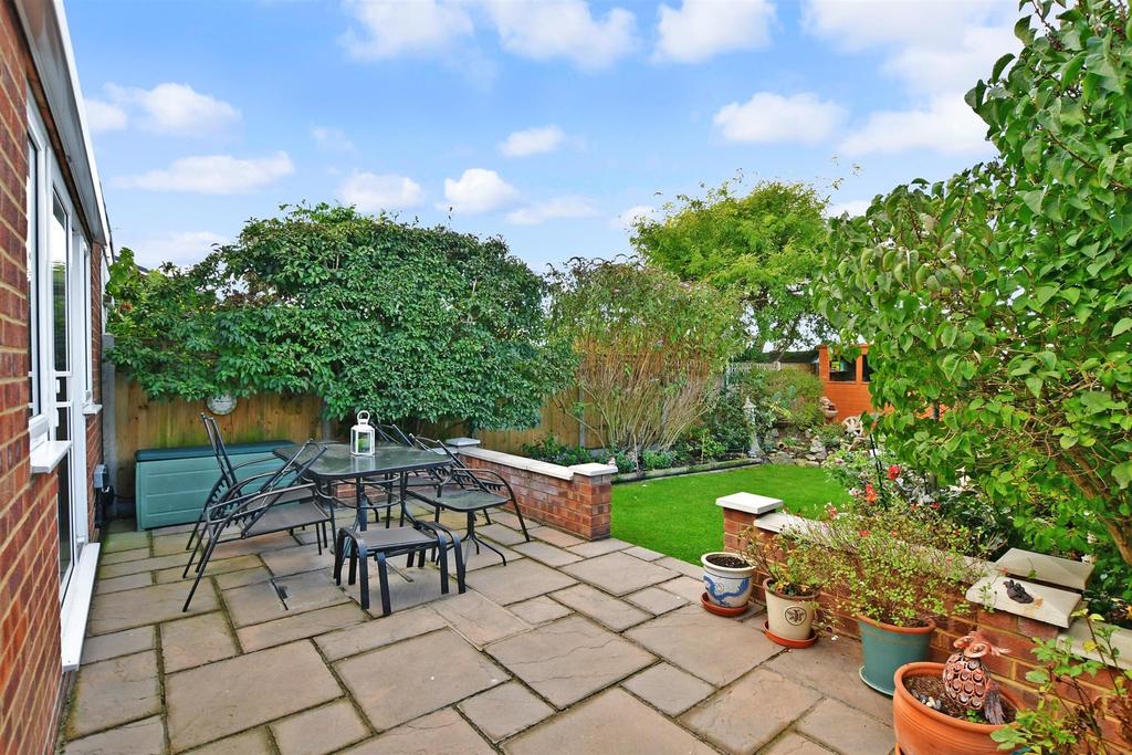 Windmill Road, Herne Bay, Kent 3 bed semidetached house £385,000