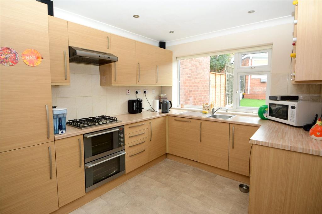 Long Leasow, Bournville Village Trust, Selly Oak, Birmingham, B29 3 bed