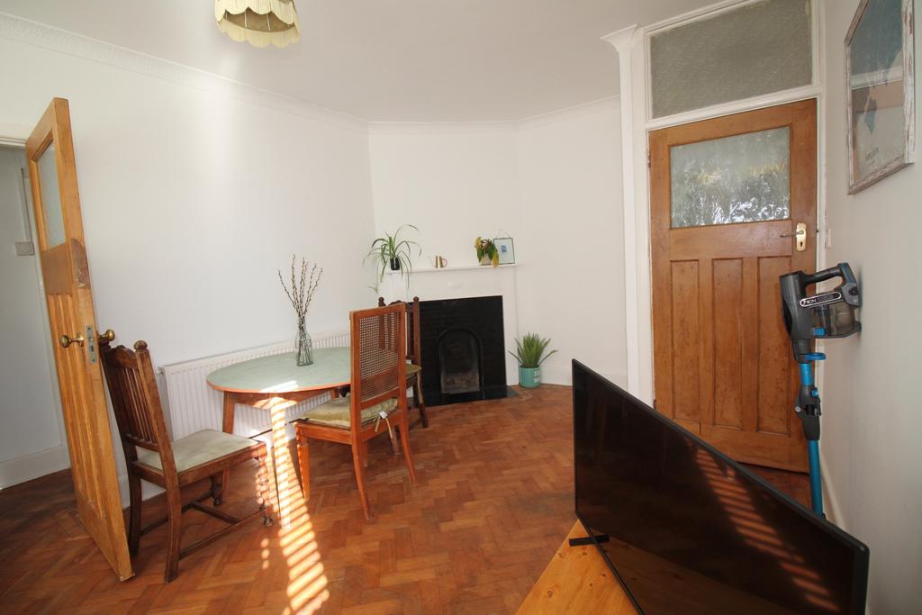 Apartment in Bournemouth - View 3