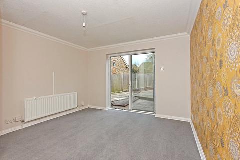 2 bedroom end of terrace house for sale - Ferry Road, Iwade, Sittingbourne, Kent, ME9