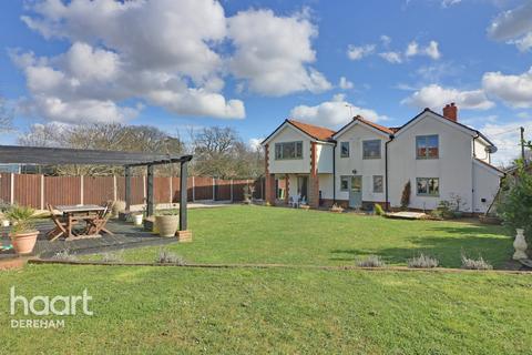 107 Bittering Street, Gressenhall, Dereham, NR20 4EW